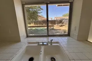 196 Sunny Halo Ct, Perris, CA 92571 - Photo 6