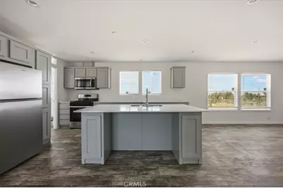 7625 Luna Road, Phelan, CA 92371 - Photo 10