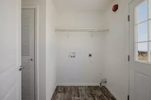 7625 Luna Rd, Phelan, CA 92371 - Photo 14