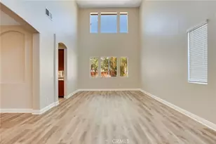32434 Jardin Ct, Winchester, CA 92596 - Photo 10