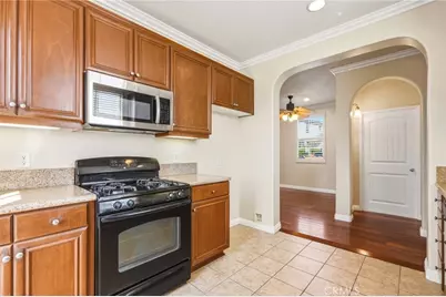 11521 Cararra Lane, Northridge, CA 91326 - Photo 12
