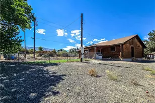 5363 Hess Rd, Phelan, CA 92371 - Photo 6