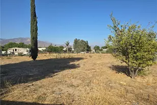7753 Lankershim Ave, Highland, CA 92346 - Photo 2