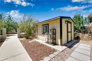 530 W C St, Colton, CA 92324 - Photo 20