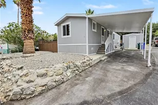 14 Yucca Ln, Palm Desert, CA 92260 - Photo 2