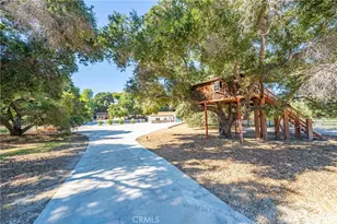 26251 Ravenhill Rd, Canyon Country, CA 91387 - Photo 58
