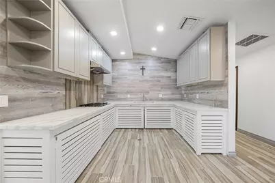 26251 Ravenhill Road, Canyon Country, CA 91387 - Photo 26