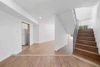 26251 Ravenhill Road, Canyon Country, CA 91387 - Photo 12