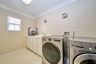 15592 Iron Spring Lane, Fontana, CA 92336 - Photo 34
