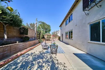 15592 Iron Spring Lane, Fontana, CA 92336 - Photo 38
