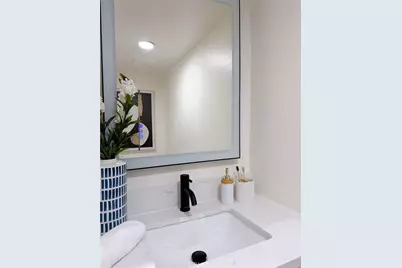 5640 Riverside Drive #32, Chino, CA 91710 - Photo 8