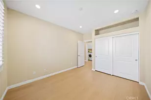 190 Crescent Moon, Irvine, CA 92602 - Photo 32