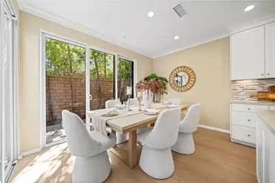 190 Crescent Moon, Irvine, CA 92602 - Photo 16