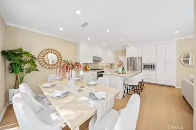 190 Crescent Moon, Irvine, CA 92602 - Photo 18