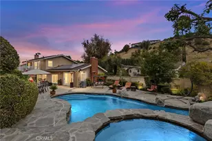 20224 Chapter, Woodland Hills, CA 91364 - Photo 2