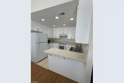 1700 W Cerritos Avenue #120, Anaheim, CA 92804 - Photo 6