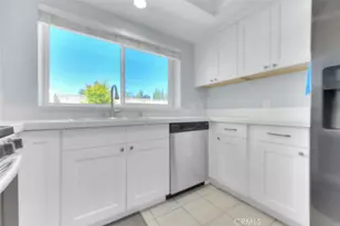 353 E Phillips, Pomona, CA 91766 - Photo 12