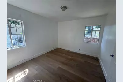 2101 S Sycamore, Santa Ana, CA 92707 - Photo 8