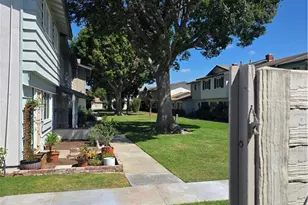 9571 Adams Ave, Huntington Beach, CA 92646 - Photo 32