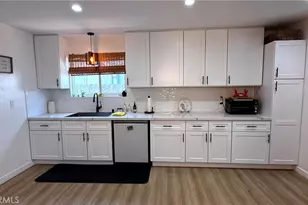1590 Sabina, Simi Valley, CA 93063 - Photo 4
