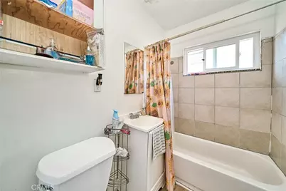 2001 W Myrtle, Santa Ana, CA 92703 - Photo 8