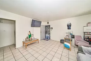 2001 W Myrtle, Santa Ana, CA 92703 - Photo 6