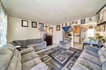 2001 W Myrtle, Santa Ana, CA 92703 - Photo 2