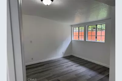 2435 W Broadway, Anaheim, CA 92804 - Photo 12