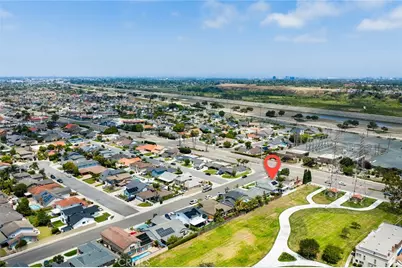 9952 Effingham, Huntington Beach, CA 92646 - Photo 38