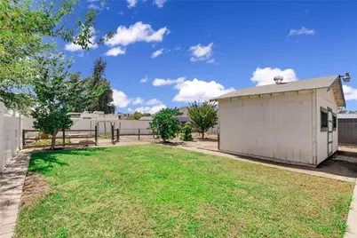 33745 Bethel Avenue, Hemet, CA 92545 - Photo 46