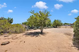 10387 Kern, Hesperia, CA 92345 - Photo 36