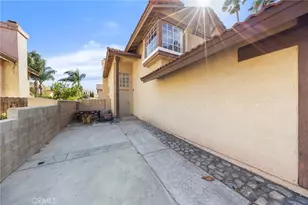 14311 Hillcrest Dr, Fontana, CA 92337 - Photo 20