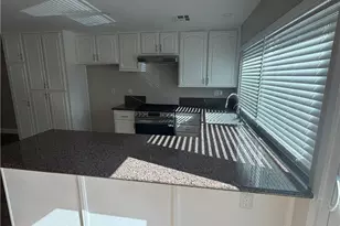 17350 Angelaine, Los Angeles, CA 91344 - Photo 16