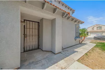 16417 Applegate Drive, Fontana, CA 92337 - Photo 2