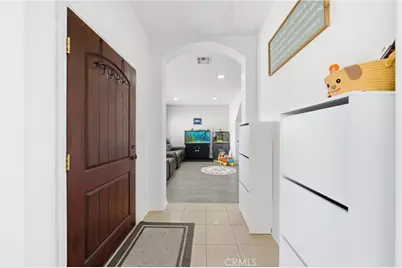 658 E. Phillips Boulevard, Pomona, CA 91766 - Photo 6