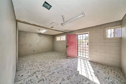 1117 Goodrich Boulevard, Los Angeles, CA 90022 - Photo 16