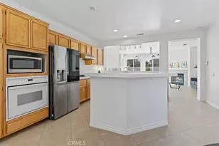 13569 Kiwi, Corona, CA 92880 - Photo 8