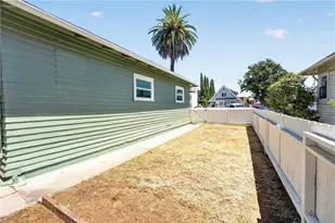 1567 Elm, Long Beach, CA 90813 - Photo 62