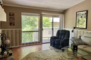 109 Rockledge Ln, Lake Arrowhead, CA 92352 - Photo 4
