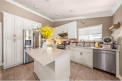 6811 Arthur Court, Chino, CA 91710 - Photo 10