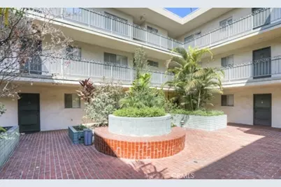 4614 27 Finley, Los Angeles, CA 90027 - Photo 4
