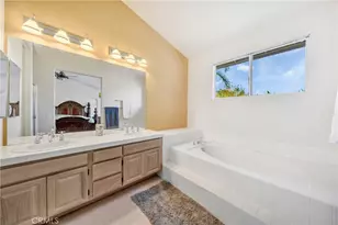 1463 Oak View Way, Escondido, CA 92029 - Photo 32