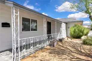 27086 Wentworth Dr, Sun City, CA 92586 - Photo 4