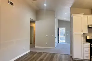 970 N Mayfield Ave, San Bernardino, CA 92410 - Photo 10