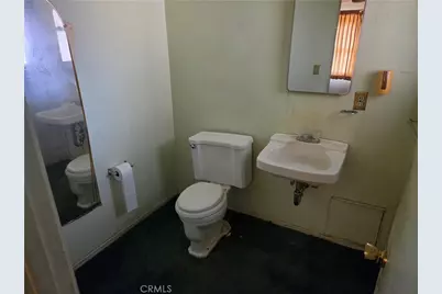 5901 Paramount Drive, Rubidoux, CA 92509 - Photo 10