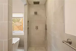 435 S Mariposa, Burbank, CA 91506 - Photo 22