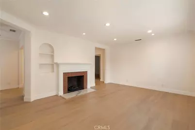 435 S Mariposa, Burbank, CA 91506 - Photo 6