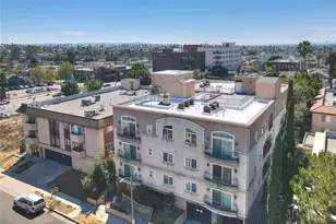 971 S St Andrews Pl, Los Angeles, CA 90019 - Photo 48