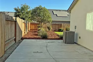 10118 Alondra Dr, Bakersfield, CA 93311 - Photo 8