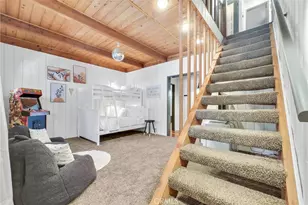 32794 Cougar Ln, Arrowbear, CA 92382 - Photo 24
